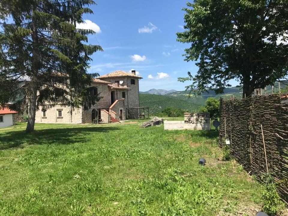Agriturismo La Commenda-Adults Only Cascia Exteriör bild